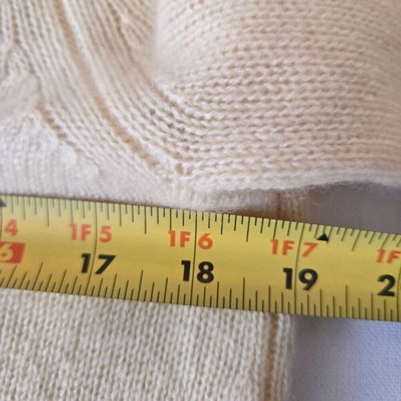 Calypso St. Barth Womens Yellow Cashmere V Neck Pullover Sweater Size Medium - Picture 9 of 11